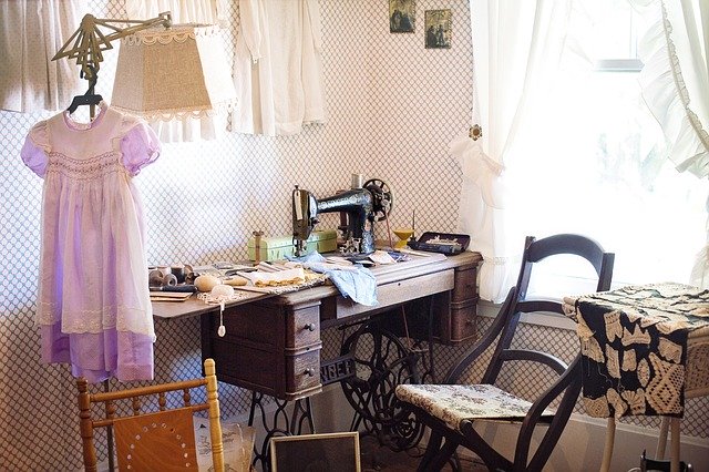 sewing room 2095752 640